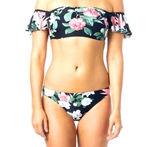 Vince Camuto floral 2 piece swimsuit